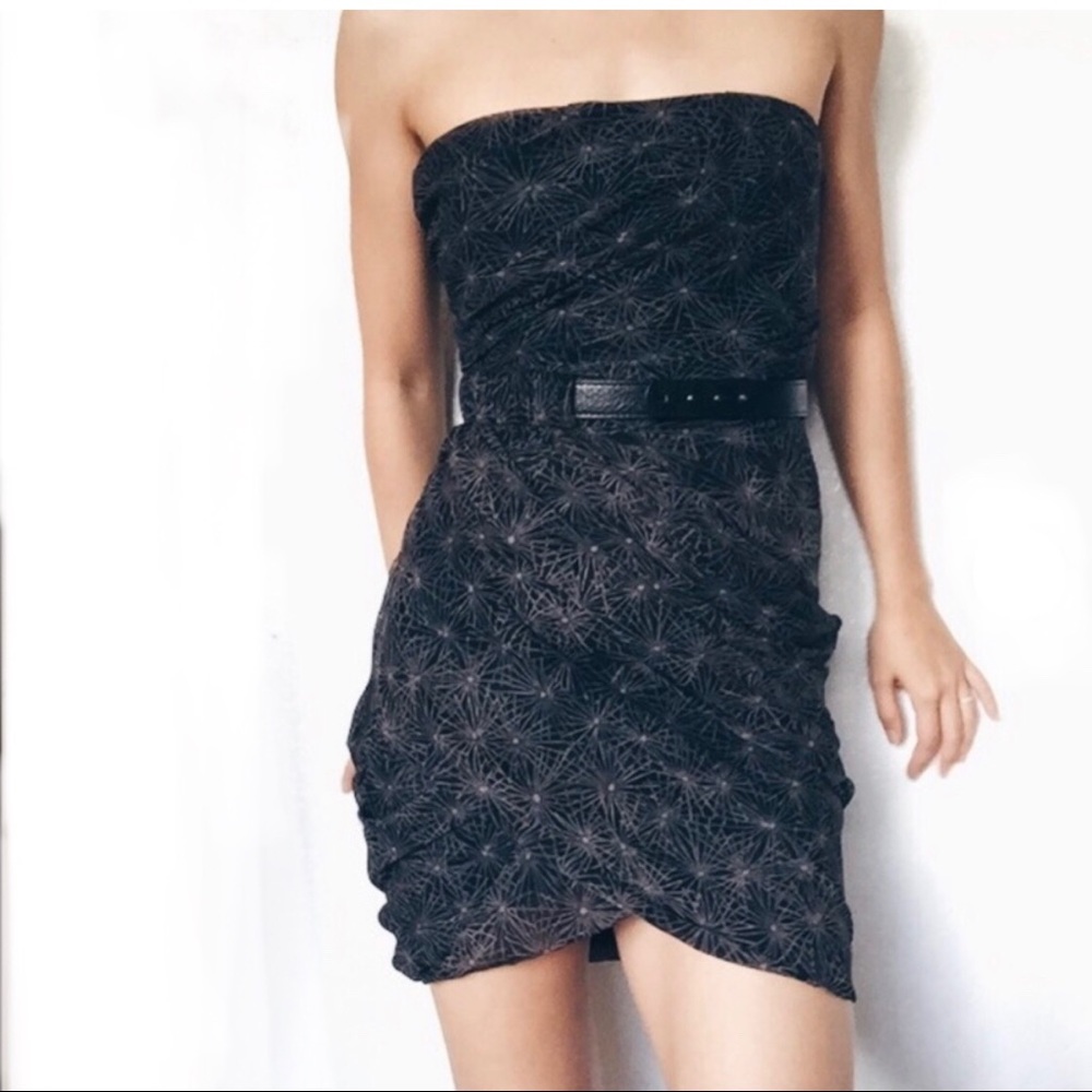Elizabeth & James 100% silk strapless dress